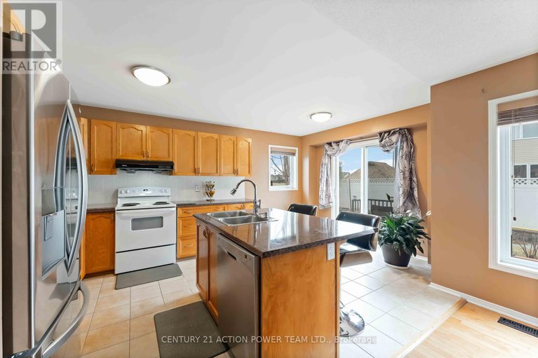28172130/636-aquaview-drive/avalon-east/ottawa/ontario/K4A4W2_31