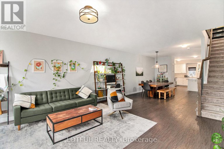 28406449/122-matador-private/carson-meadows/ottawa/ontario/K1K2V7_10