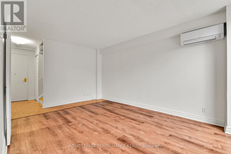 29416730/344-515-st-laurent-boulevard/viscount-alexander-park/ottawa/ontario/K1K3X5_13