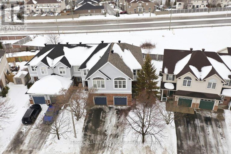 29368221/2015-breezewood-street/springridgeeast-village/ottawa/ontario/K4A4S7_17