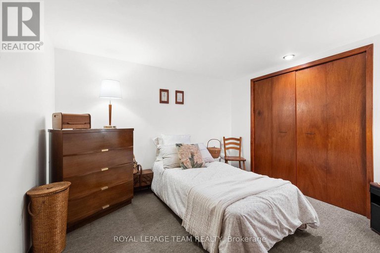 28883256/22-pellan-crescent/beaverbrook/ottawa/ontario/K2K1J5_26