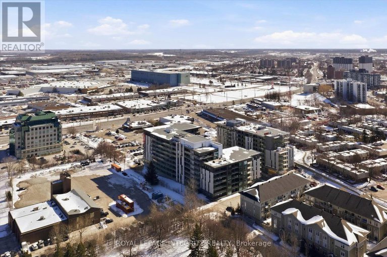 29425303/c-849-blackcomb-private/elmvale-acres/ottawa/ontario/K1G4E4_28