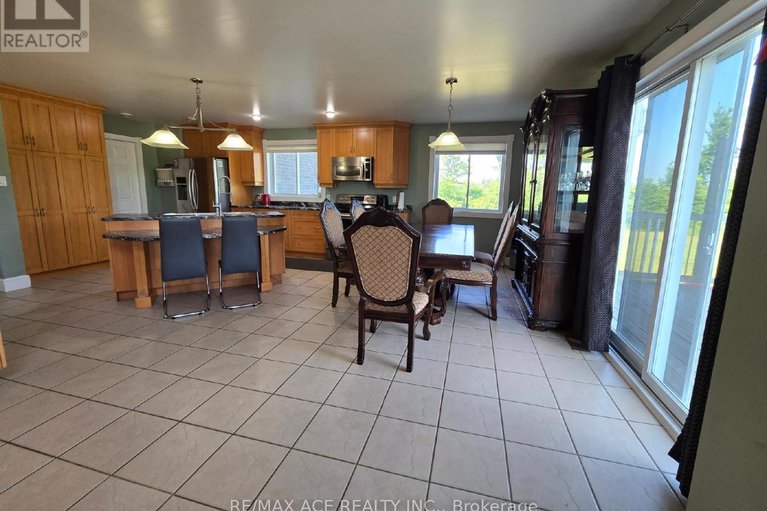 28545580/13981-anderson-road/morrisburg/south-dundas/ontario/K0C1X0_10
