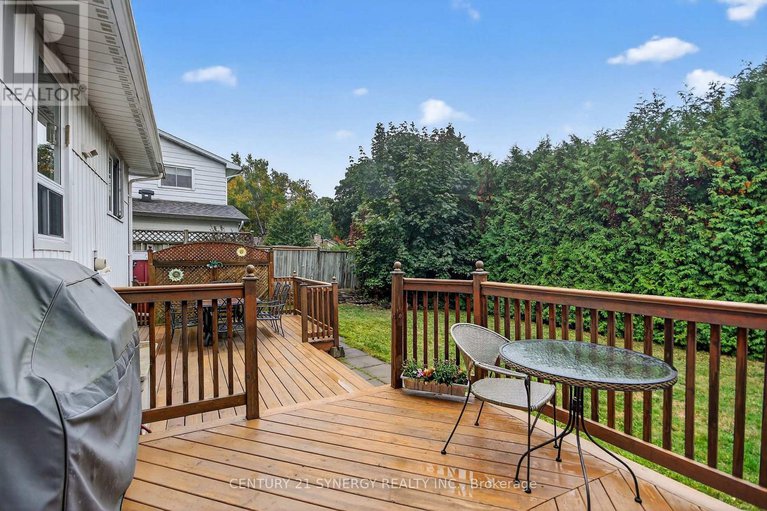 28930927/7-st-remy-drive/pheasant-run/ottawa/ontario/K2J1A5_29