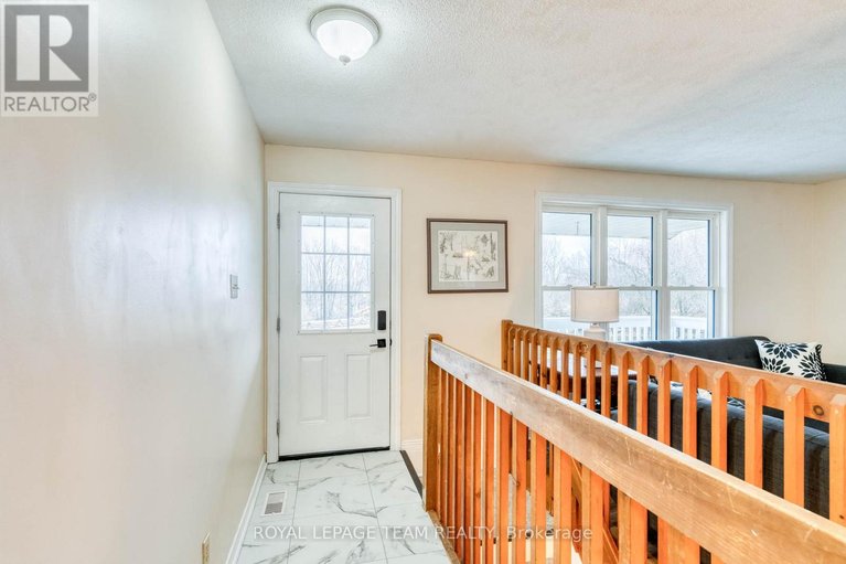 29612401/1255-old-perth-road/mississippi-mills-ramsay-twp/mississippi-mills/ontario/K0A1A0_5