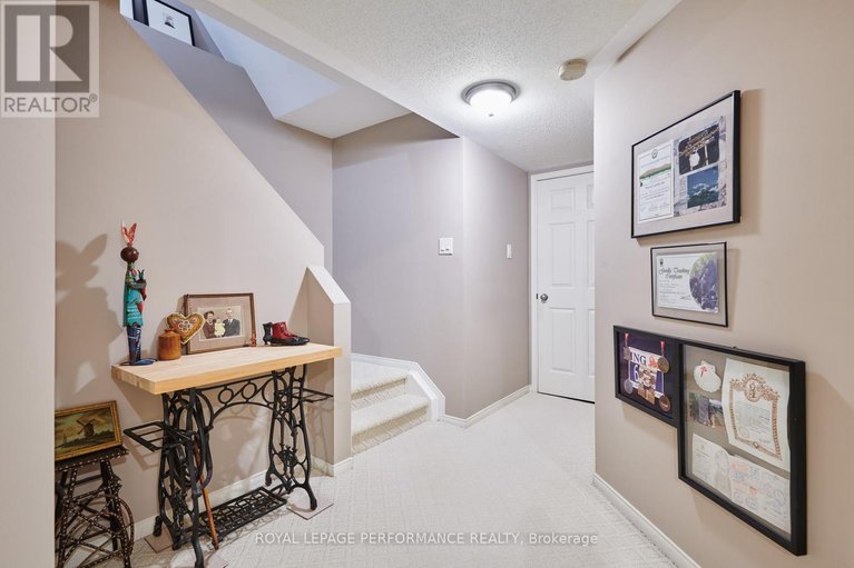 29647824/2104-liska-street/avalon-east/ottawa/ontario/K4A4J6_26