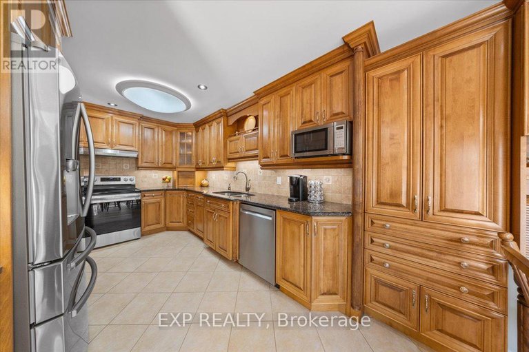 28850469/1416-progress-place/pineview/ottawa/ontario/K1B5M5_15
