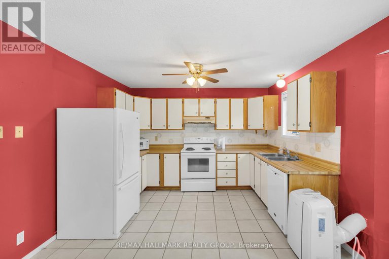28982762/209-curry-street/kemptville/north-grenville/ontario/K0G1J0_12