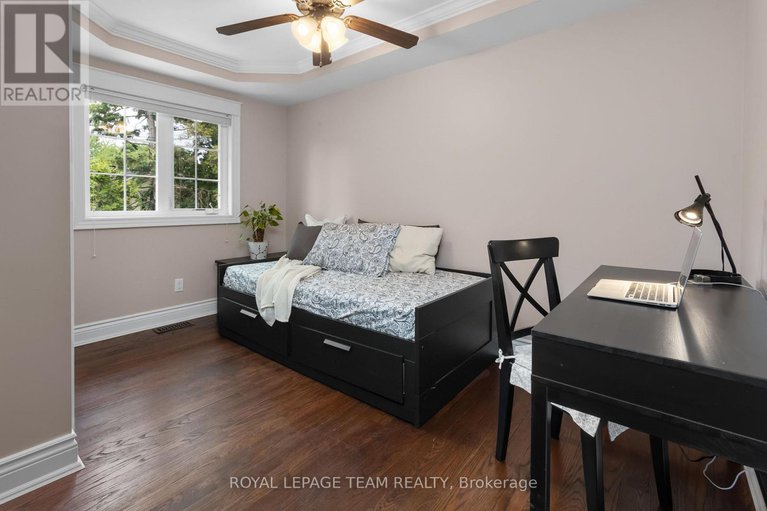 28424968/524-broadview-avenue/mckellarhighland/ottawa/ontario/K2A2L4_12