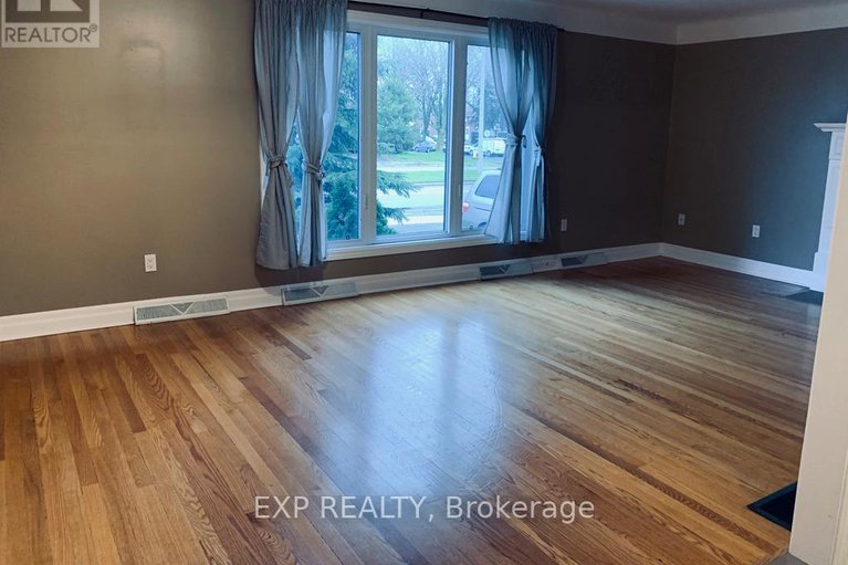 29052299/1554-baseline-road/meadowlandsst-claire-gardens/ottawa/ontario/K2C0B3_9