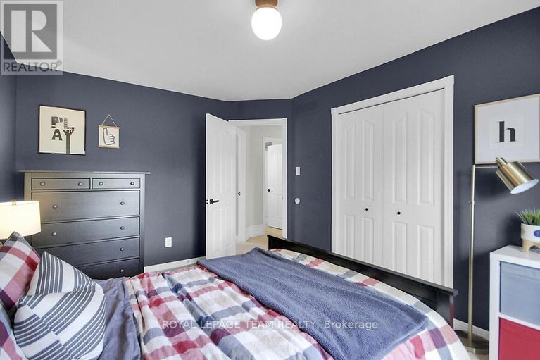 28519843/23-windgate-crescent/emerald-meadowstrailwest/ottawa/ontario/K2M2X1_34