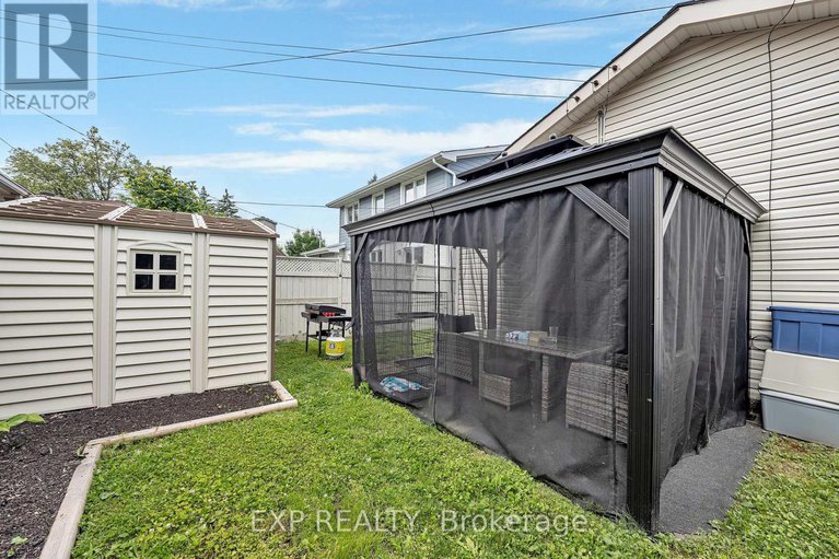 28602725/936-blythdale-road/mckellar-heightsglabar-park/ottawa/ontario/K2A3N6_30