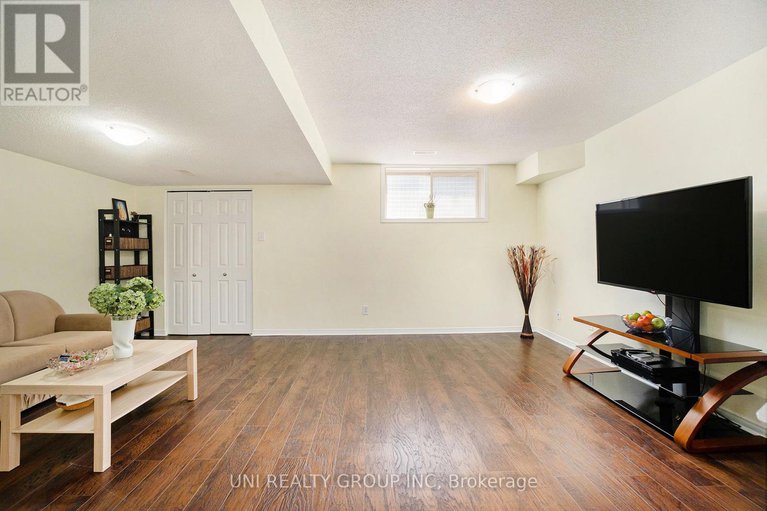 28595135/80-chesapeake-crescent/cedargrovefraserdale/ottawa/ontario/K2J0L5_28