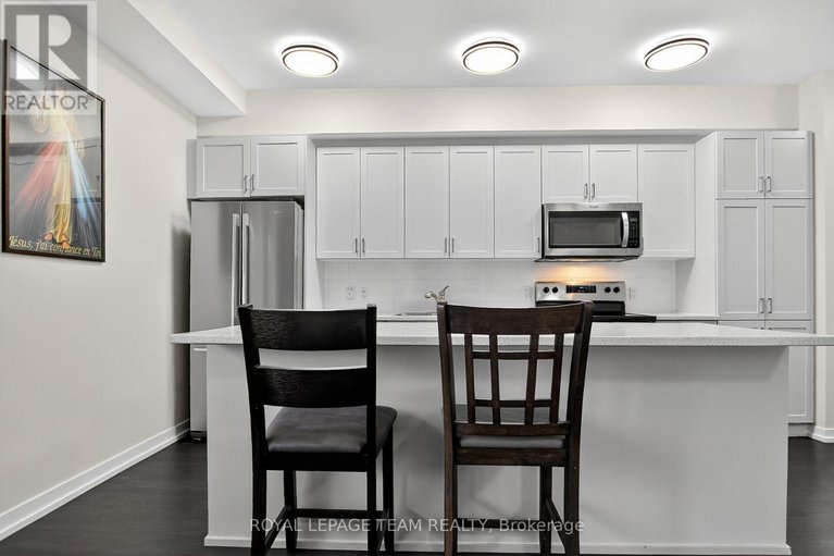 29131586/c-225-citiplace-drive/merivale-industrial-parkcitiplace/ottawa/ontario/K2E0C5_13