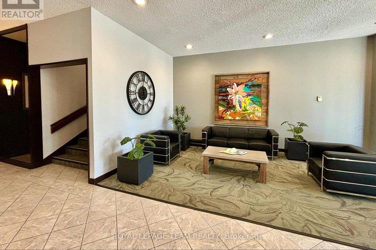 28806113/1101-2951-riverside-drive/mooneys-bayriverside-park/ottawa/ontario/K1V8W6_2