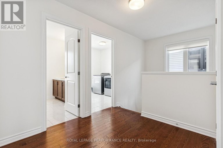 29354772/845-snap-hook-crescent/half-moon-bay/ottawa/ontario/K2J6V7_23