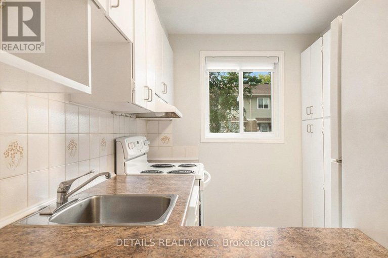 28909918/9-144-valley-stream-unit-d-drive/leslie-park/ottawa/ontario/K2H9C6_6
