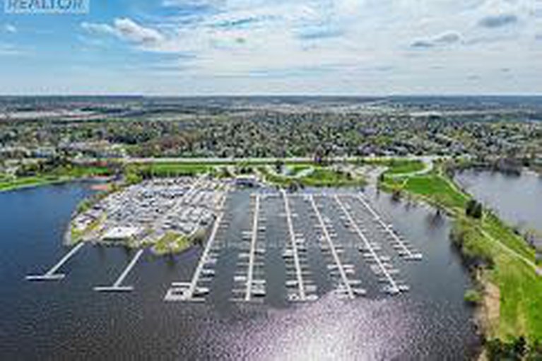 29354070/5-nautica-private-private/crystal-beach/ottawa/ontario/K2H1E5_35