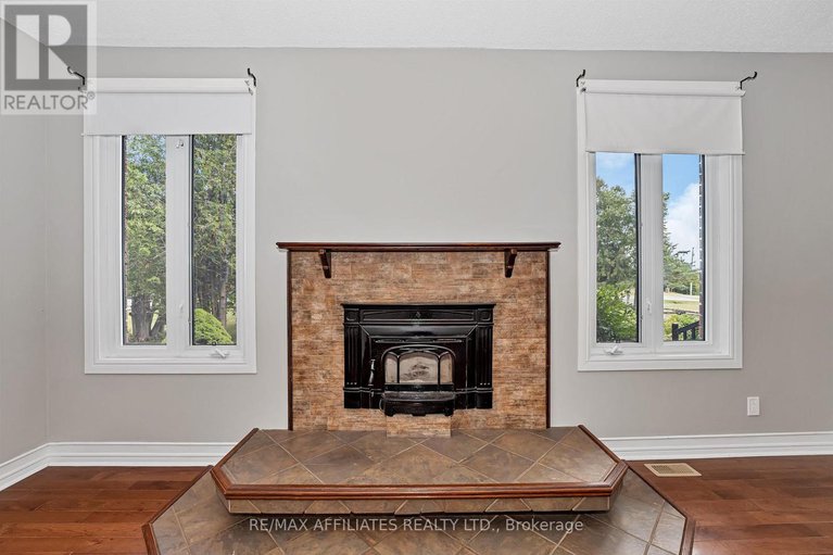 28655117/101-carterfarm-crescent/huntley-ward-south-west/ottawa/ontario/K0A1L0_11