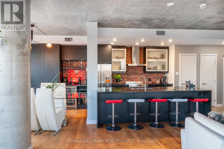 29041672/2701-195-besserer-street/sandy-hill/ottawa/ontario/K1N0B6_20