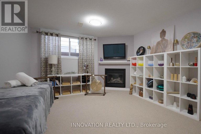 28918132/146-silvermoon-crescent/avalon-east/ottawa/ontario/K4A0P5_25