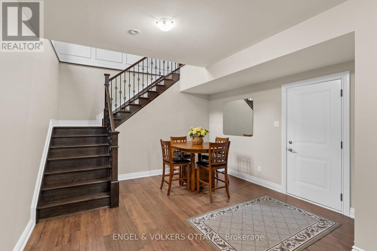 28819198/7510-village-centre-place/osgoode-twp-north-of-reg-rd-6/ottawa/ontario/K4P0C8_31