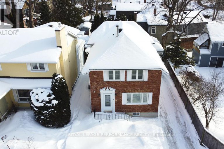 29349963/6-elmdale-avenue/lindenlea/ottawa/ontario/K1M1A4_36
