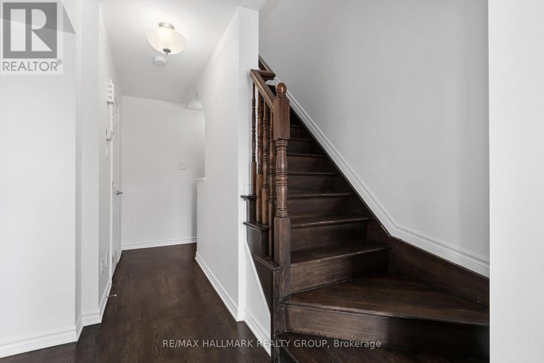 28905128/2427-nutgrove-avenue/half-moon-bay/ottawa/ontario/K2J0X4_21