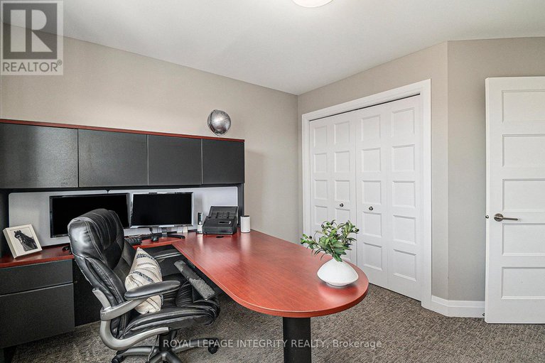 28646652/153-lyon-street/embrun/russell/ontario/K0A1W0_31