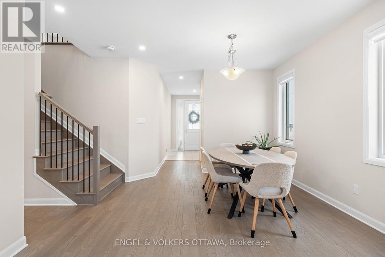 28163519/2053-wanderer-avenue/mahogany-community/ottawa/ontario/K4M0X1_16
