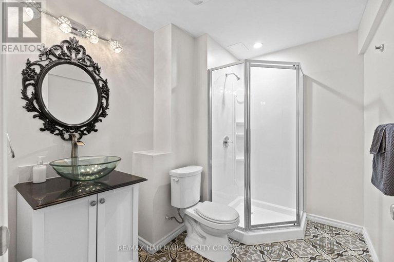 28628034/112-gracewood-crescent/blossom-parkkemp-parkfindlay-creek/ottawa/ontario/K1T0J5_44