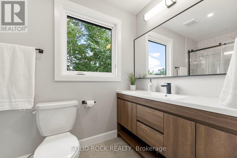 28762668/210-carleton-avenue/ottawa-westtunneys-pasture/ottawa/ontario/K1Y0J3_23