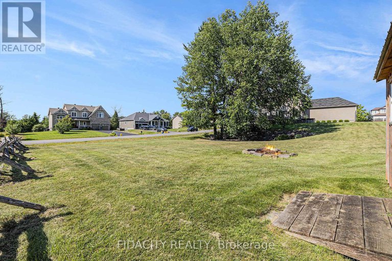 28649706/72-white-tail-drive/mississippi-mills-ramsay-twp/mississippi-mills/ontario/K0A1A0_35