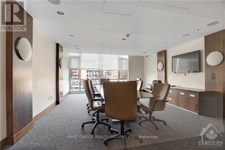 27496513/201-parkdale-avenue-unit506/mechanicsvilletunneys-pasture/ottawa/ontario/K1Y1E8_12