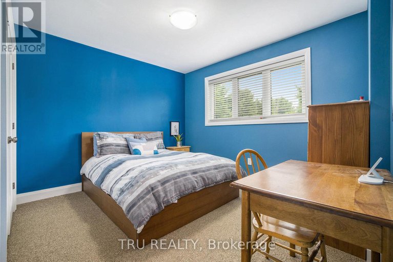 28764522/2465-marchurst-road/kanata-north-west/ottawa/ontario/K2W0H2_29