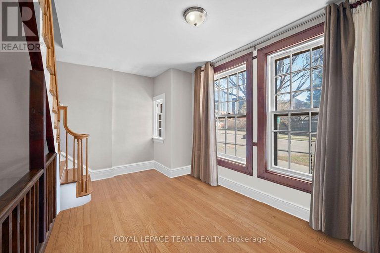 28254248/380-queen-elizabeth-place/glebe/ottawa/ontario/K1S3N3_29