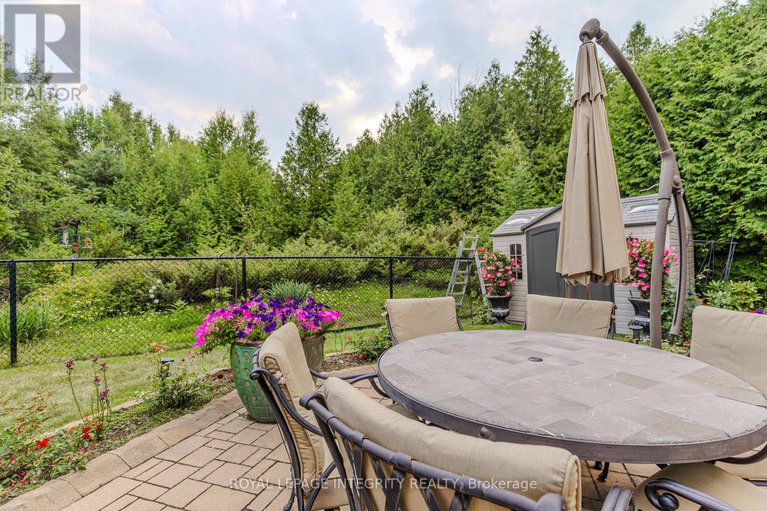 28715997/313-eckerson-avenue/stittsville-south/ottawa/ontario/K2S0K8_45