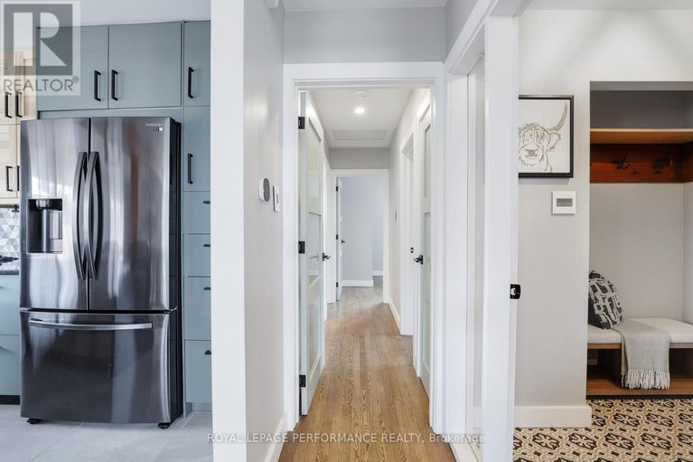 29123803/2320-nerta-street/hawthorne-meadows/ottawa/ontario/K1G1E5_22