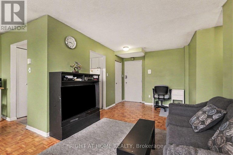 29675109/305b-2044-arrowsmith-drive/beacon-hill-south/ottawa/ontario/K1J7V8_7