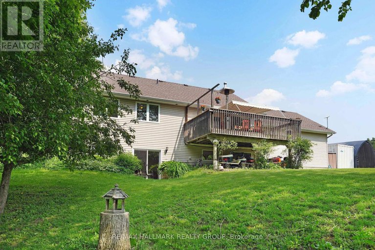 28430481/184-old-pakenham-road/fitzroy/ottawa/ontario/K0A1X0_37