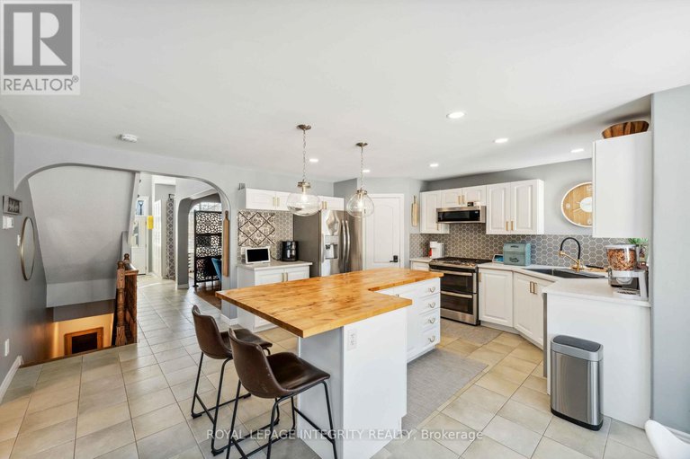 28601009/4-bracewood-way/stonebridge/ottawa/ontario/K2J4Y3_17