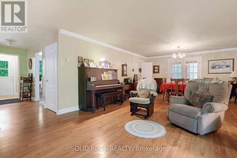 28369981/7725-lawrence-street/vernon/ottawa/ontario/K0A3J0_17