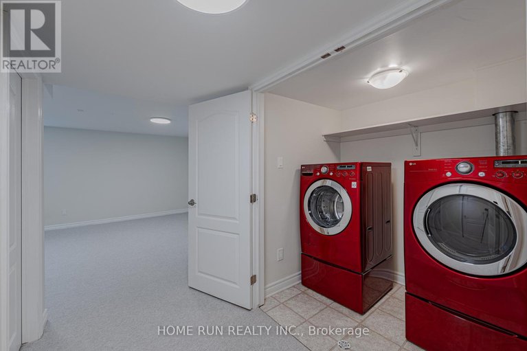 28817994/1576-carronbridge-circle/emerald-meadowstrailwest/ottawa/ontario/K2M0G5_45