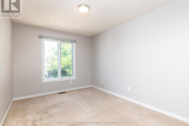 28819200/6101-arbourwood-drive/chapel-hill/ottawa/ontario/K1C7K7_27