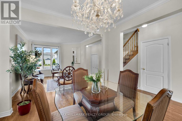 28492504/1924-lobelia-way/springridgeeast-village/ottawa/ontario/K4A4R1_11