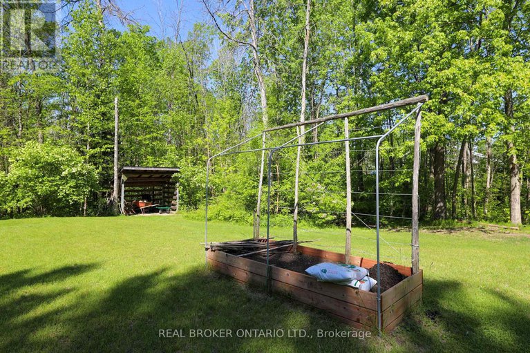 28732192/988-county-44-road/north-grenville-twp-kemptville-south/north-grenville/ontario/K0G1T0_47