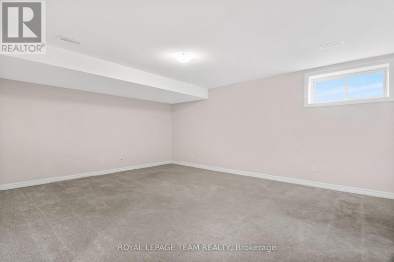 28641013/126-wabikon-crescent/blossom-parkkemp-parkfindlay-creek/ottawa/ontario/K1X0H8_31