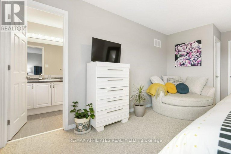 28576787/80-riddell-street/carleton-place/ontario/K7C0J8_22