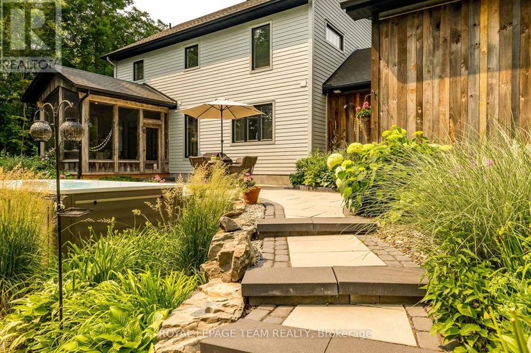 29640568/103-brookberry-crescent/north-grenville-twp-kemptville-south/north-grenville/ontario/K0G1J0_44