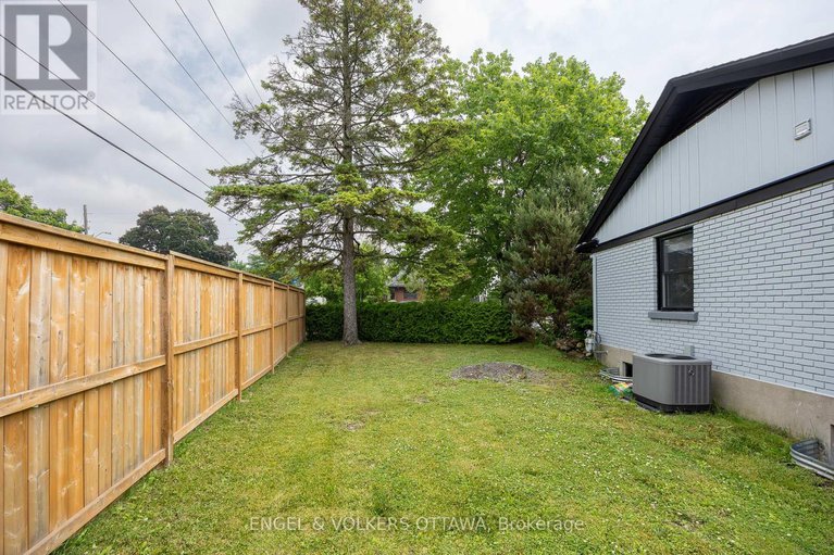 28559940/2204-utah-street/alta-vista/ottawa/ontario/K1H7W8_40